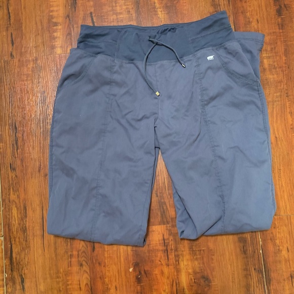 Greys anatomy active matching scrub set - Picture 2 of 8